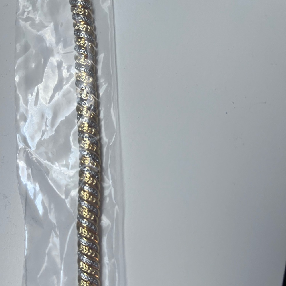 Bracelet - Picture 3 of 4
